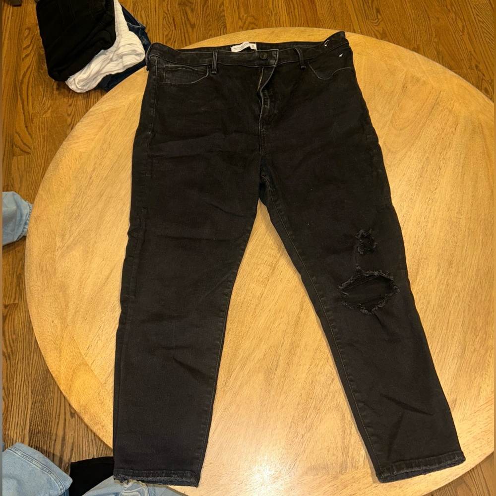 Abercrombie & Fitch super Skinny high rise Jeans Distressed size 16short